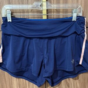 The North Face /Femmes Women's Navy Athletic Shorts with Pink Side Trims size M